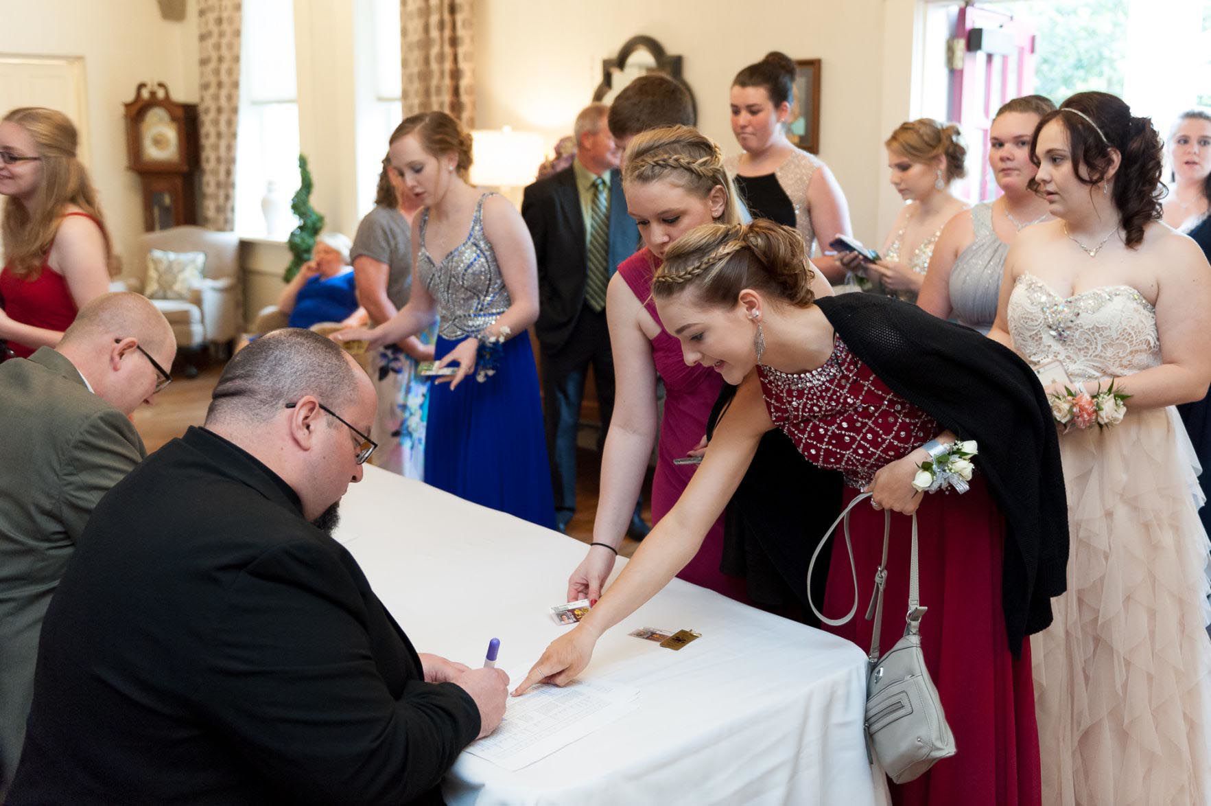 Big Spring Prom 2017 6.JPG